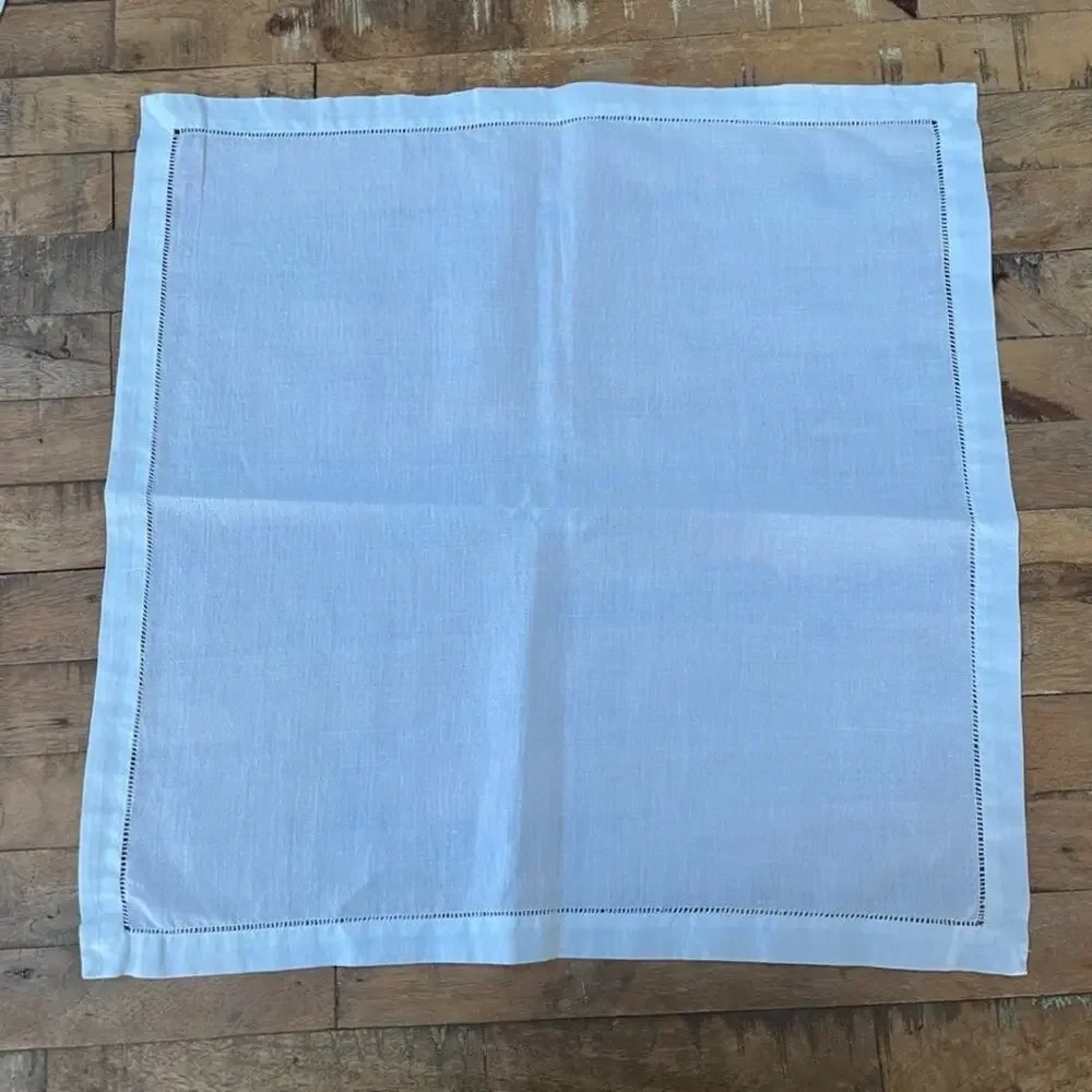 Set of 4 White Linen Napkin Set of 4 18 in x 18 in Hemstitch Border